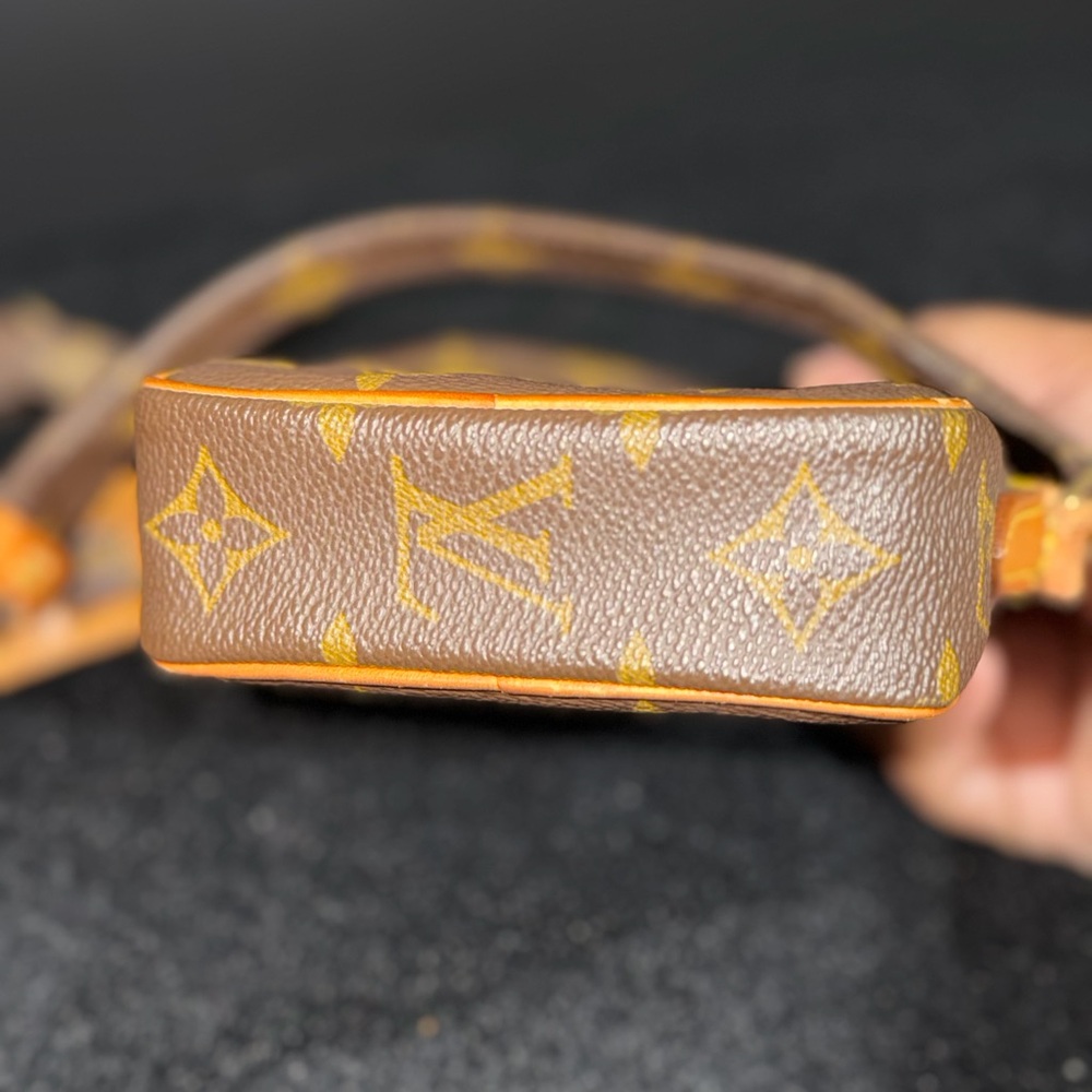 Louis Vuitton Monogram Canvas Brown and Gold crossbody. Strap is broken - Picture 8 of 11